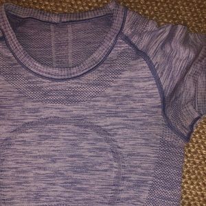 Lululemon top